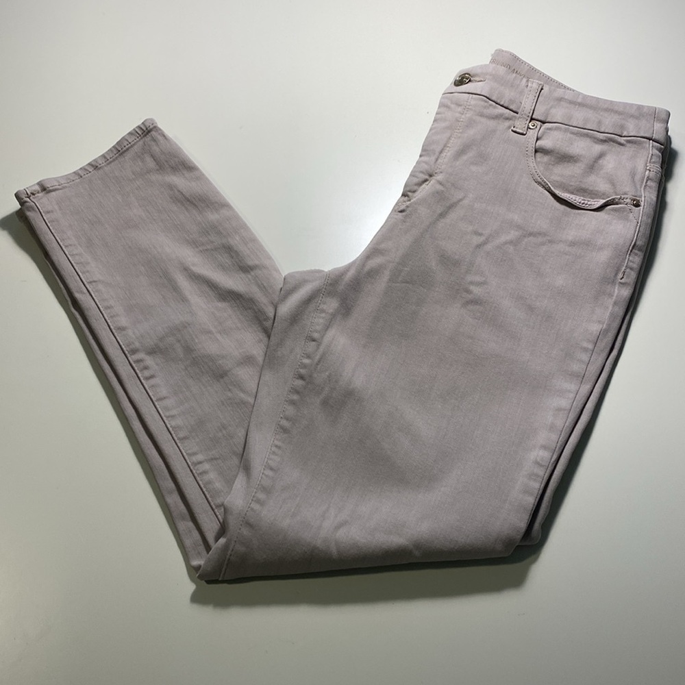 Chico’s Jeans-the So Slimming Girlfriend Ankle Collection-Size .5/US6 - Like New